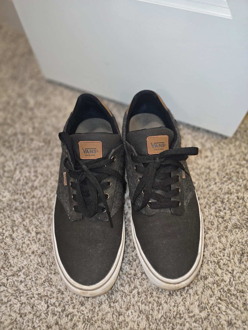 Vans Men’s Black Canvas Low-Top Sneakers